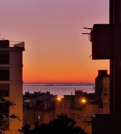 Coliving In Center Long-term בית אירוח