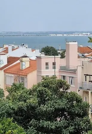 בית אירוח Coliving In Center Long-term