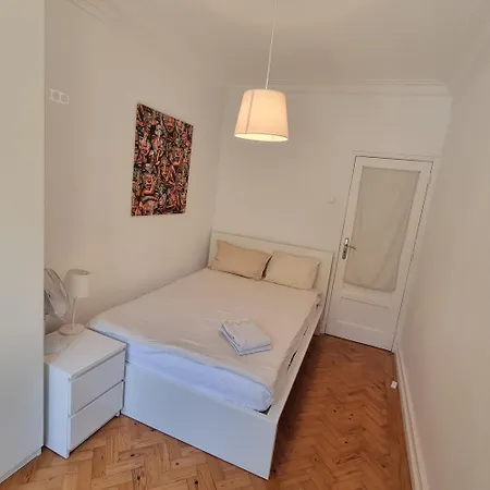 Coliving In Center Long-term Ubytování v soukromí