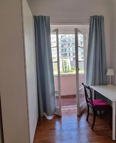 Coliving In Center Long-term منزل للإقامة