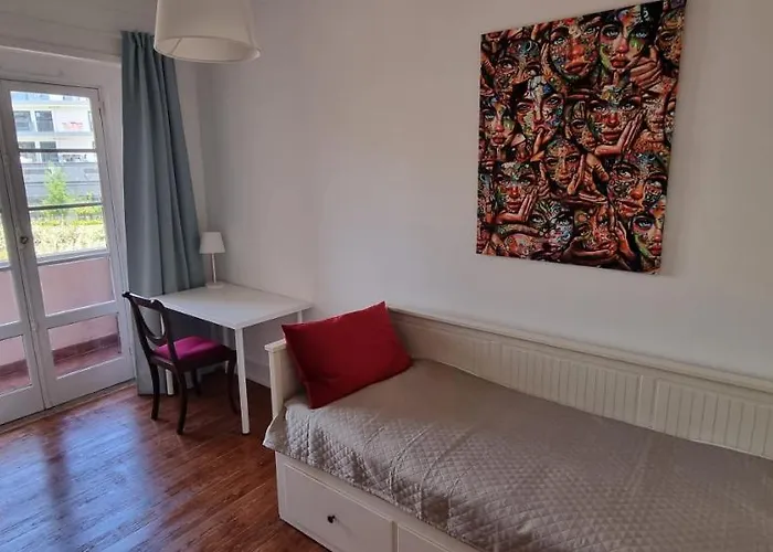 Coliving In Center Long-term *