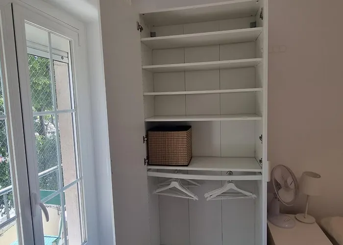 Coliving In Center Long-term *