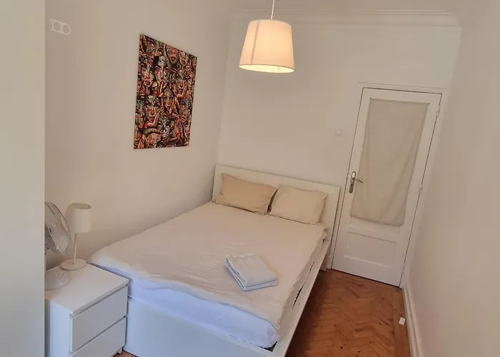 Coliving In Center Long-term منزل للإقامة