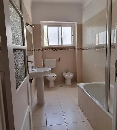 Проживание в семье Coliving In Center Long-term Лиссабон