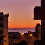Coliving In Center Long-term Проживание в семье